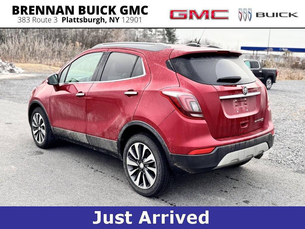 2019 Buick Encore Essence photo 2