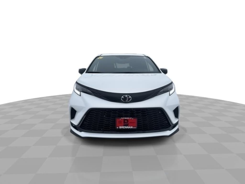 Used 2026 Toyota Sienna XSE Van Passenger Van