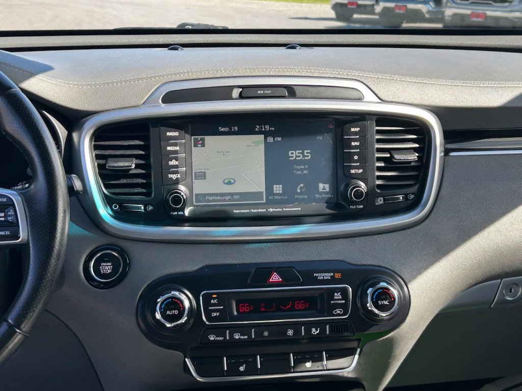 2020 Kia Sorento SX - Photo 12
