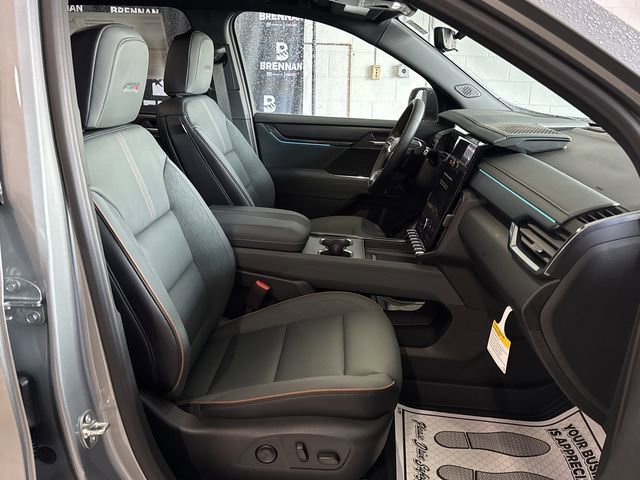 2026 GMC Acadia AT4 - Photo 30