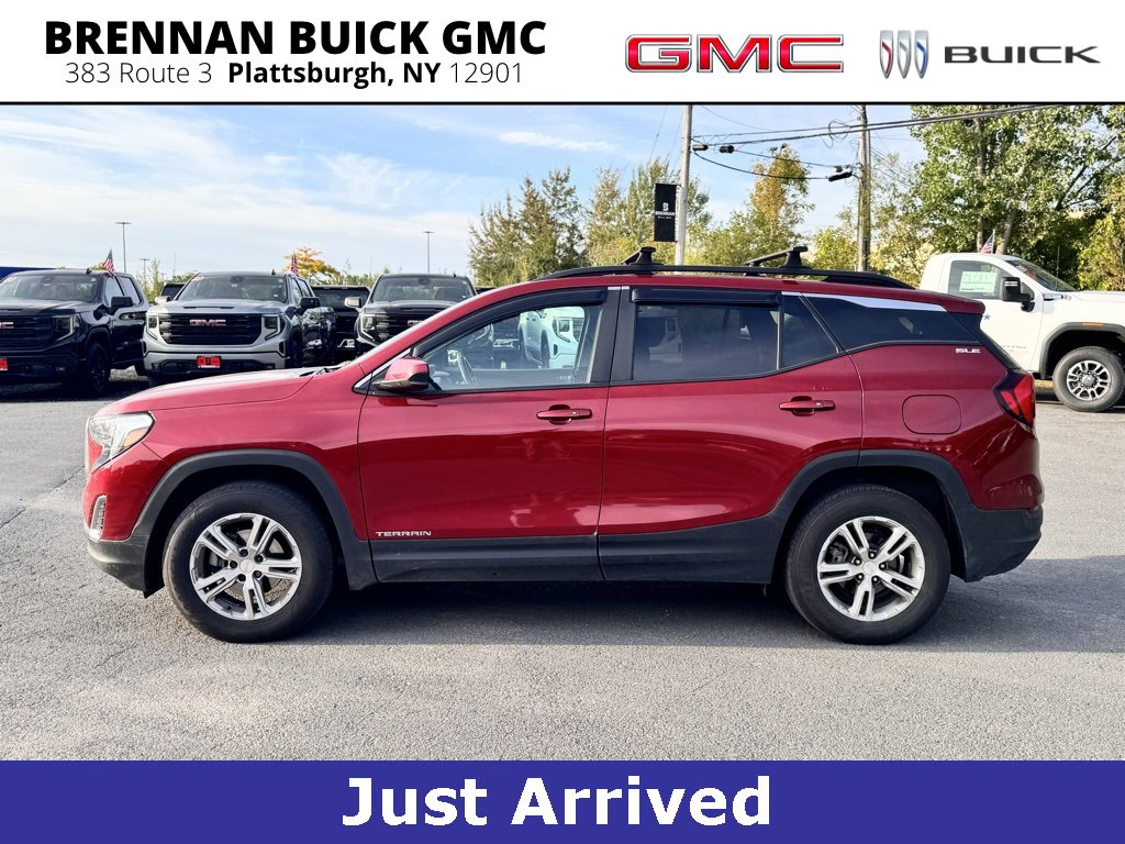 2021 Gmc Terrain SLE photo 2