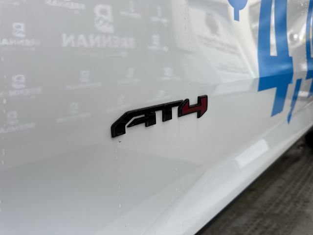 2026 GMC Acadia AT4 - Photo 31