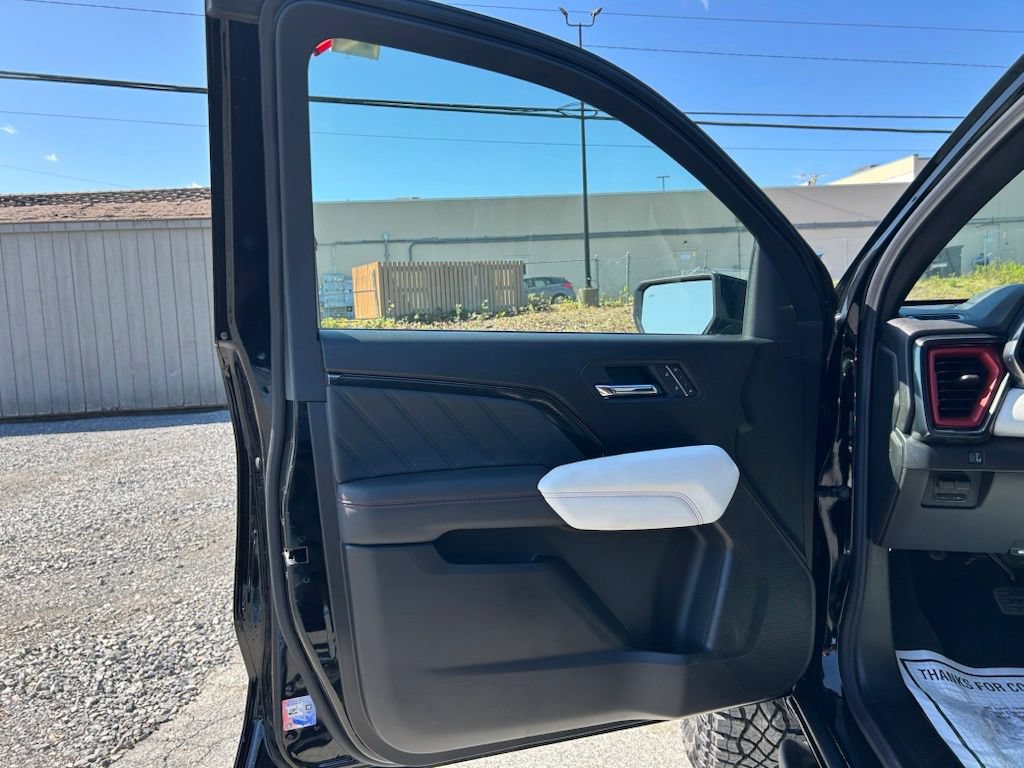 2026 GMC Canyon AT4X - Photo 16
