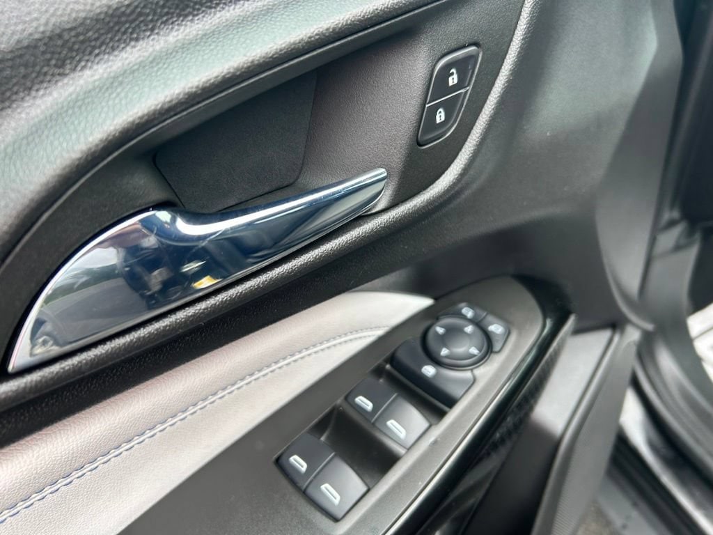 2024 Chevrolet Trax LT - Photo 18