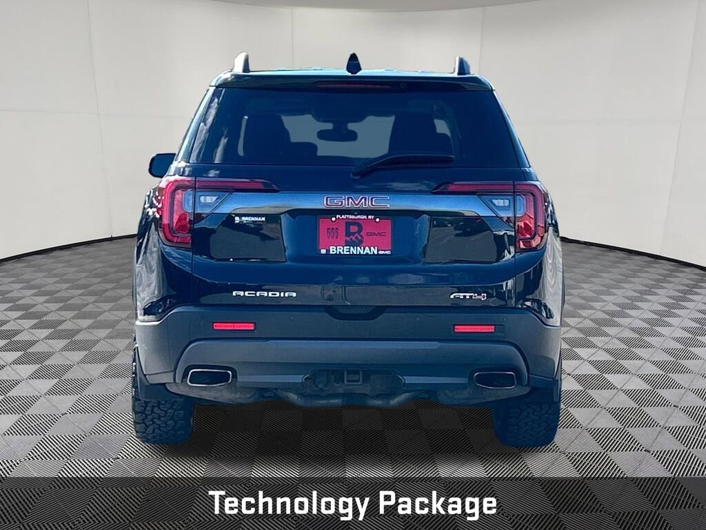 Used 2022 GMC Acadia AT4 SUV