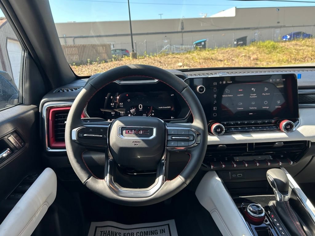 2026 GMC Canyon AT4X - Photo 10