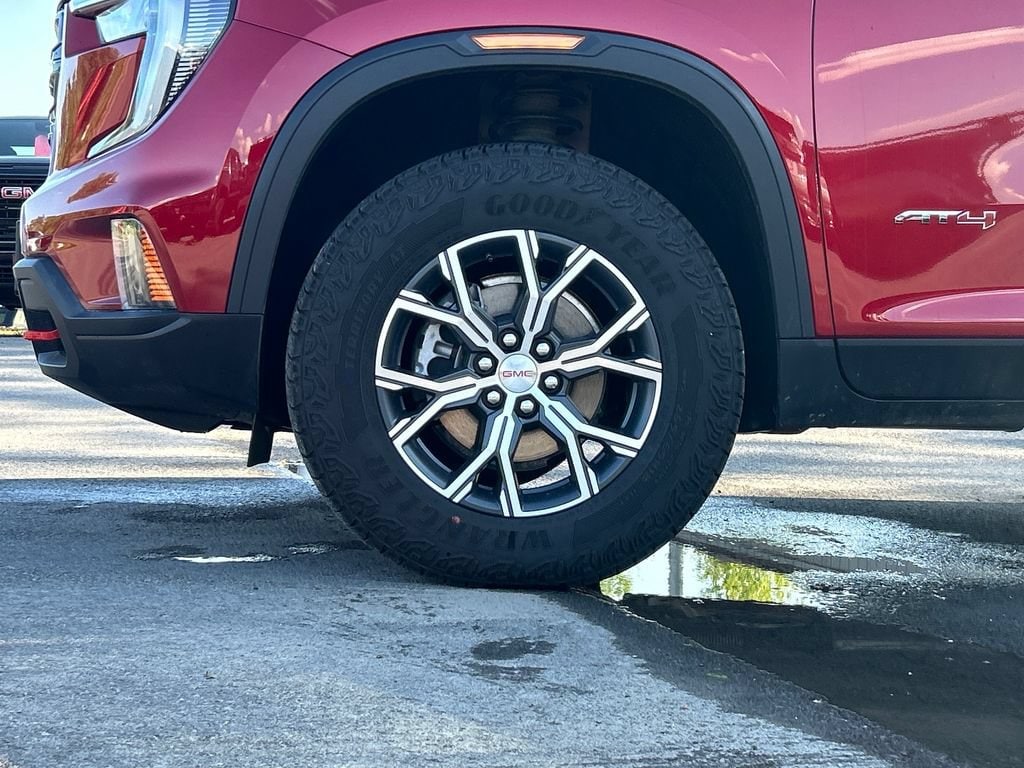 2026 GMC Acadia AT4 - Photo 25