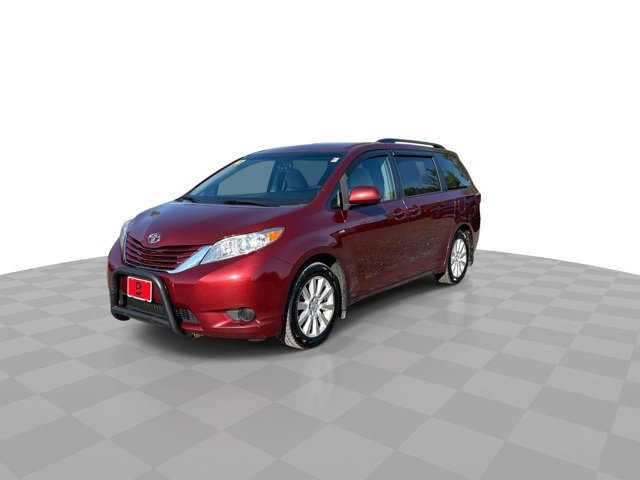 2017 Toyota Sienna LE photo 4