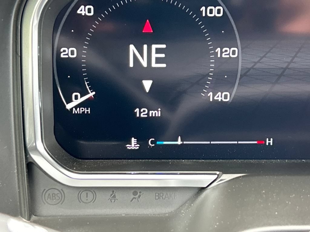 2026 GMC Sierra 1500 AT4X - Photo 10