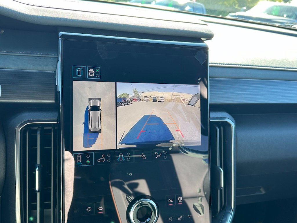 2027 GMC Acadia AT4 - Photo 13