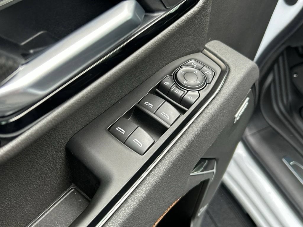 2026 GMC Sierra 2500HD AT4 - Photo 11