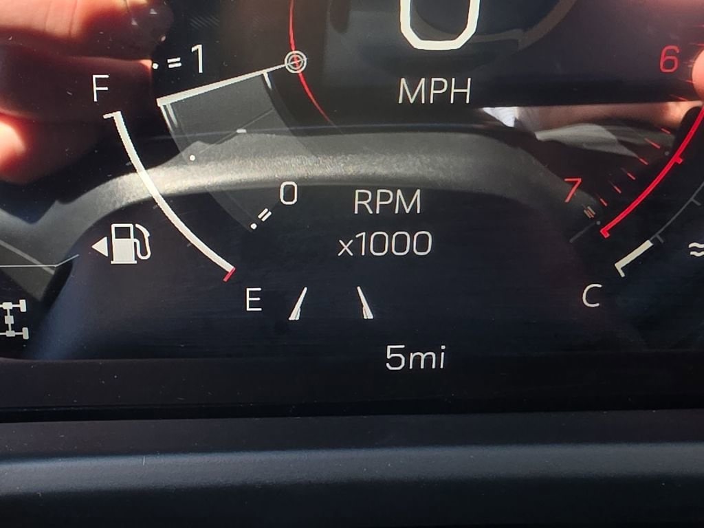 2026 GMC Acadia AT4 - Photo 18