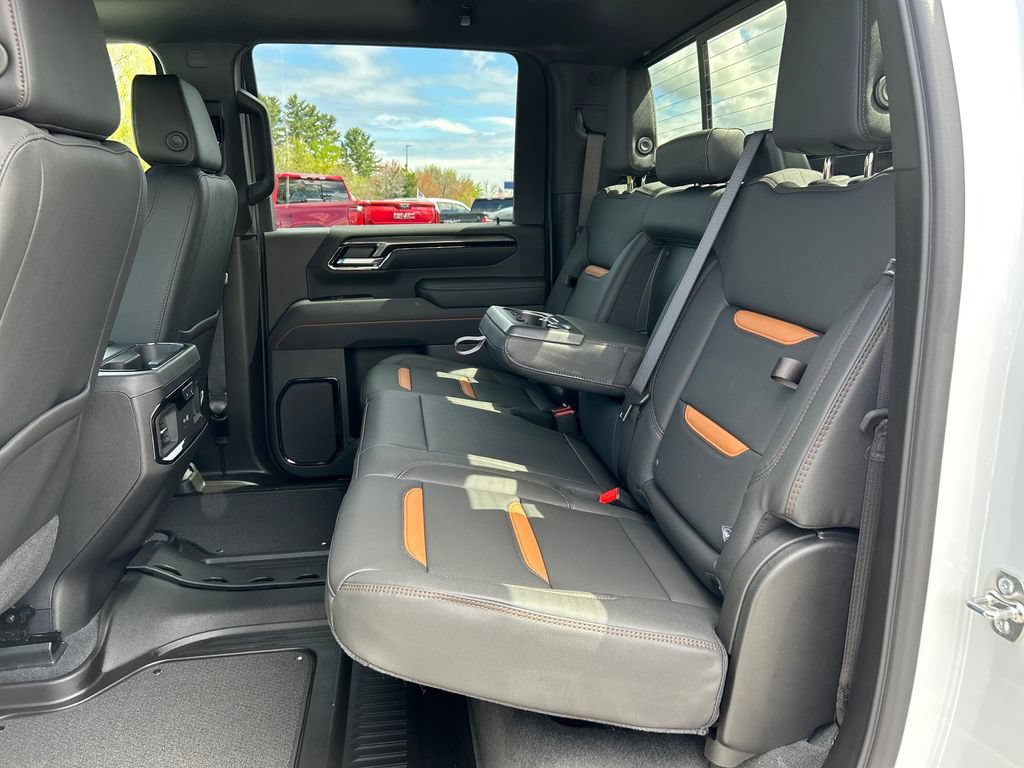 2026 GMC Sierra 2500HD AT4 - Photo 28
