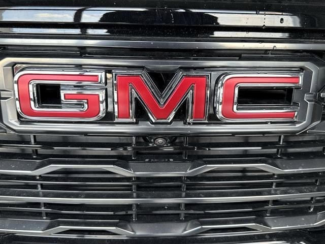 2026 GMC Acadia AT4 - Photo 33