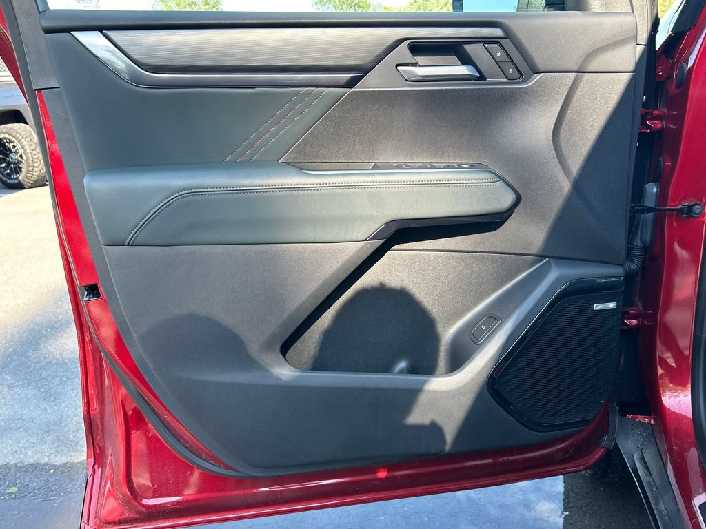 2026 GMC Acadia AT4 - Photo 18