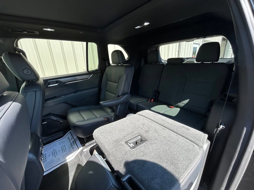 2027 GMC Acadia AT4 - Photo 19
