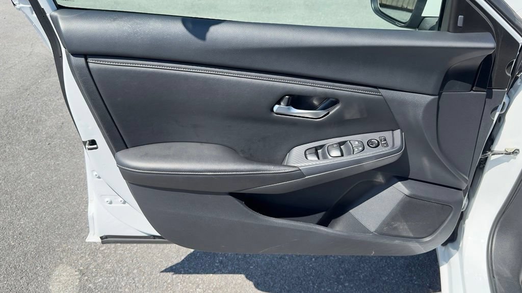 2024 Nissan Sentra SV - Photo 18
