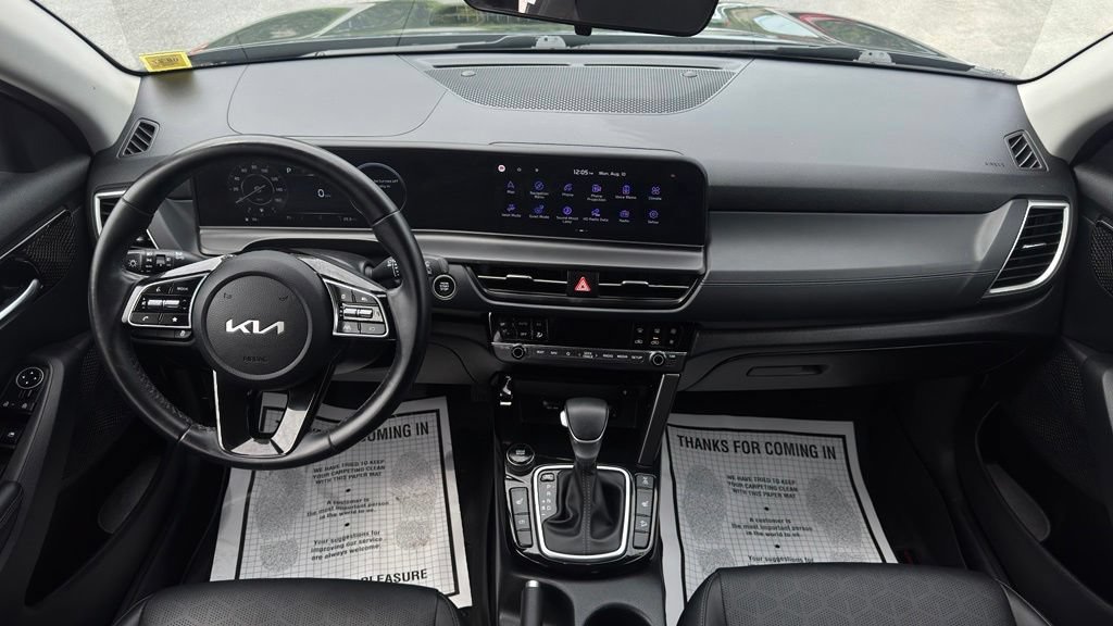 2024 Kia Seltos EX - Photo 11