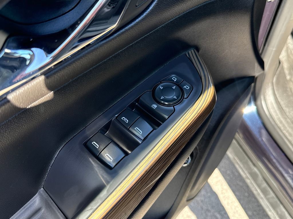 2021 GMC Acadia SLE - Photo 35