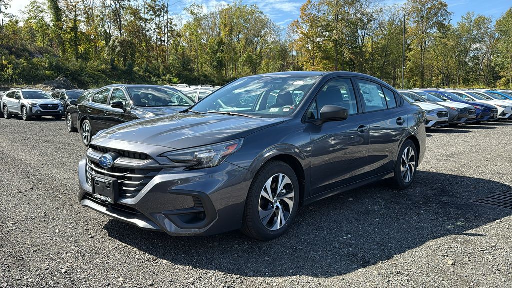 2025 Subaru Legacy Base photo 3