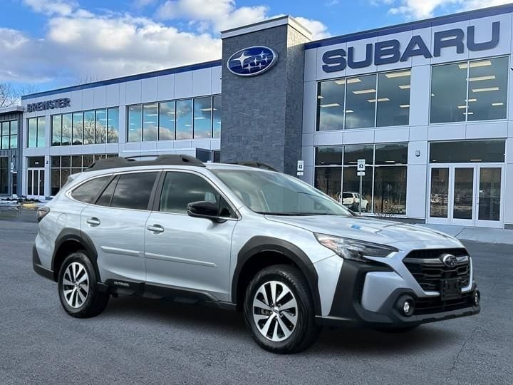 2024 Subaru Outback Premium's photo