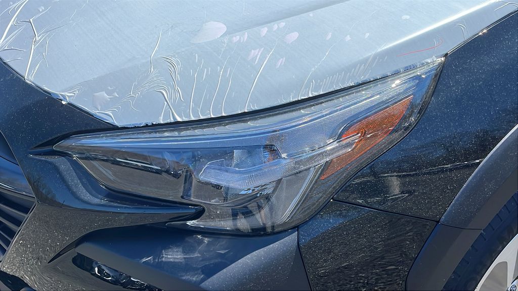 2025 Subaru Outback Premium photo 4