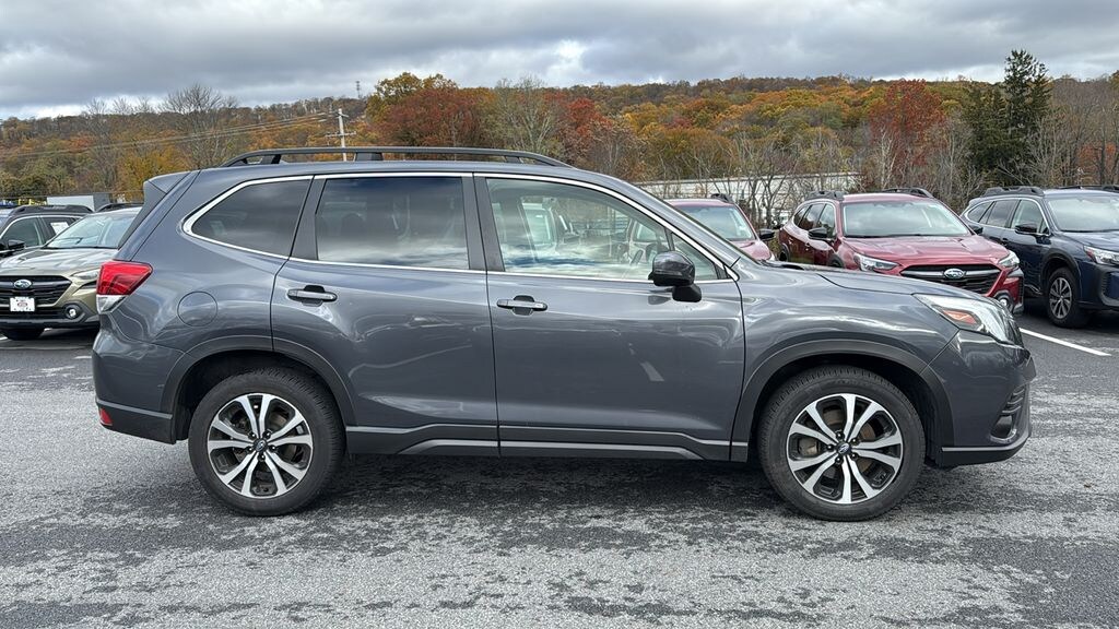 Used 2022 Subaru Forester Limited SUV