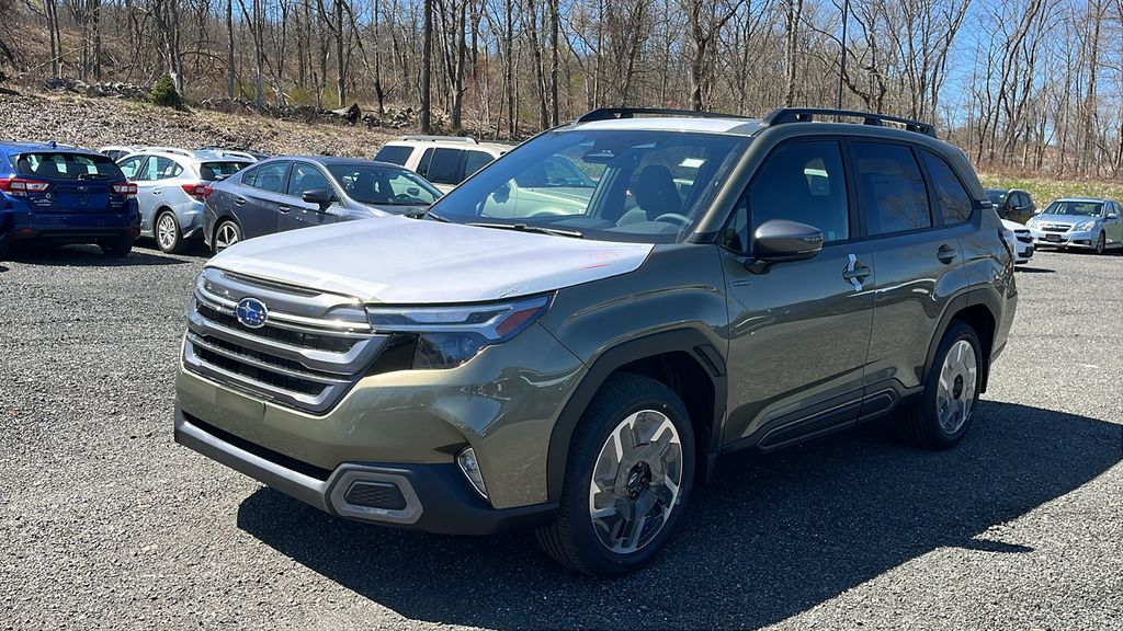 2025 Subaru Forester Limited photo 3