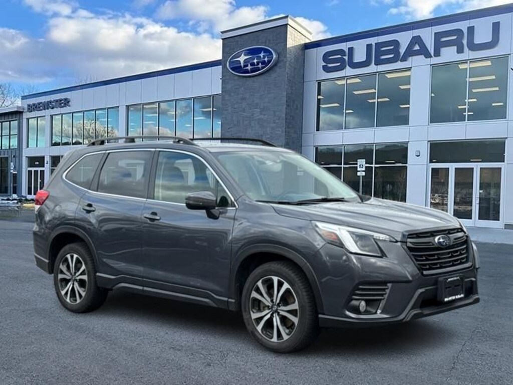 Used 2022 Subaru Forester Limited SUV
