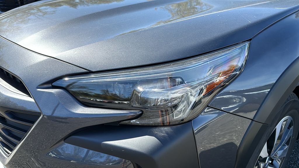 2025 Subaru Outback Limited photo 4