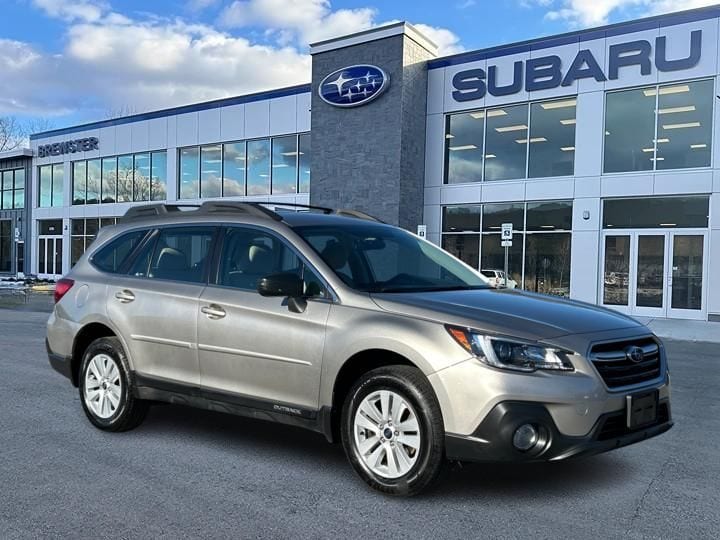 2018 Subaru Outback Base's photo