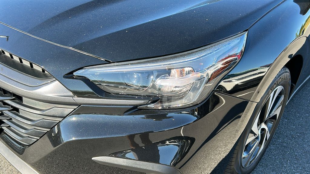 2023 Subaru Legacy Base photo 2