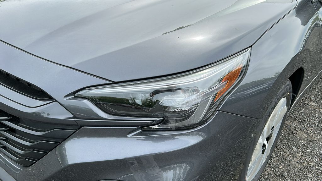 2025 Subaru Legacy Premium photo 4