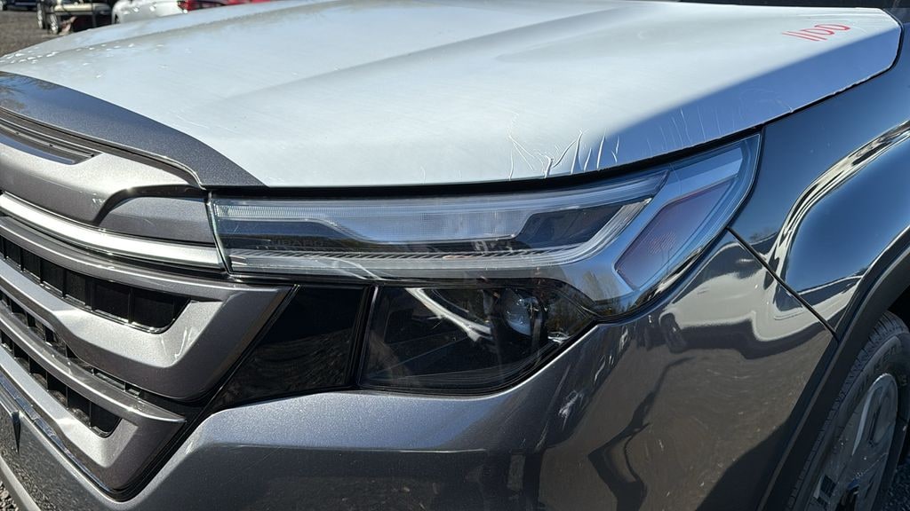 New 2025 Subaru Forester Hybrid Limited SUV