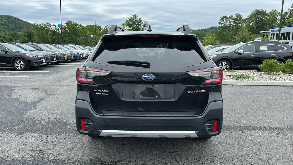 2022 Subaru Outback Limited photo 4