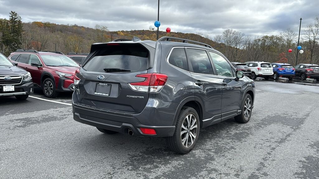 Used 2022 Subaru Forester Limited SUV
