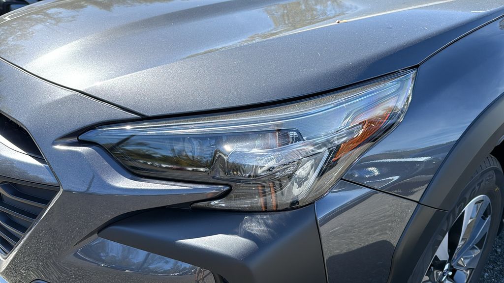 2025 Subaru Outback Limited XT photo 4