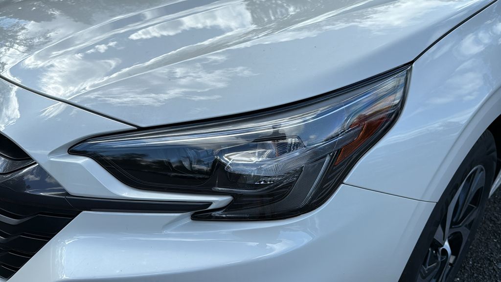 2025 Subaru Legacy Base photo 3