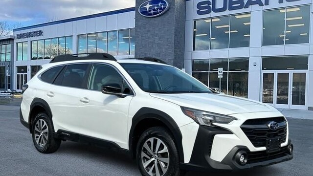 2025 Subaru Outback Premium SUV