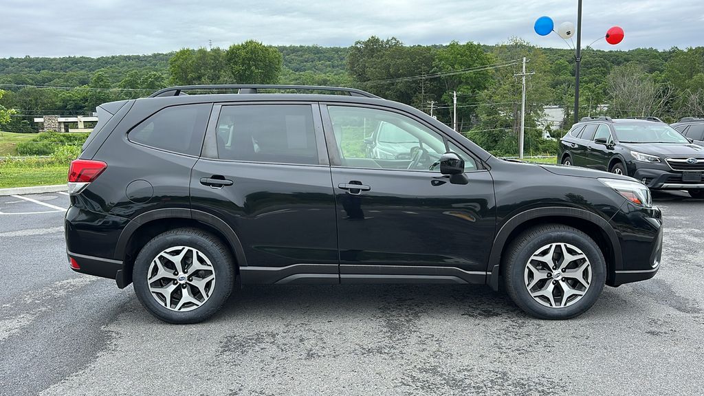 Used 2020 Subaru Forester Premium with VIN JF2SKAJC7LH425921 for sale in Brewster, NY