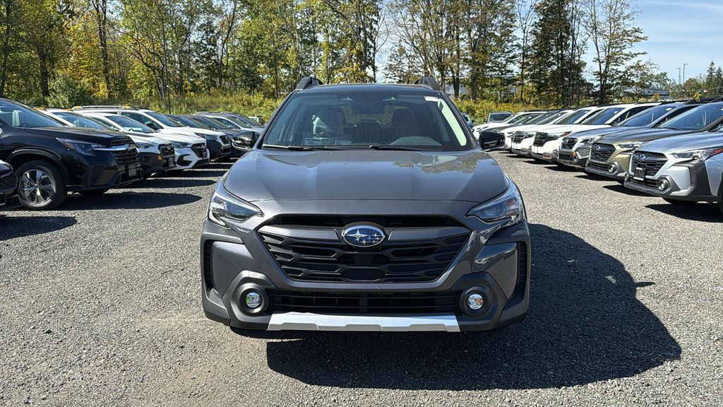 2025 Subaru Outback Limited XT photo 2