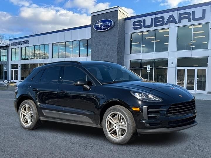 2021 Porsche Macan Base