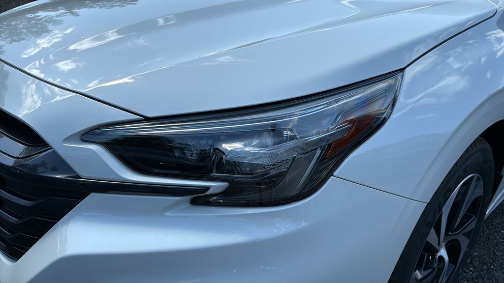 2025 Subaru Legacy Base photo 4
