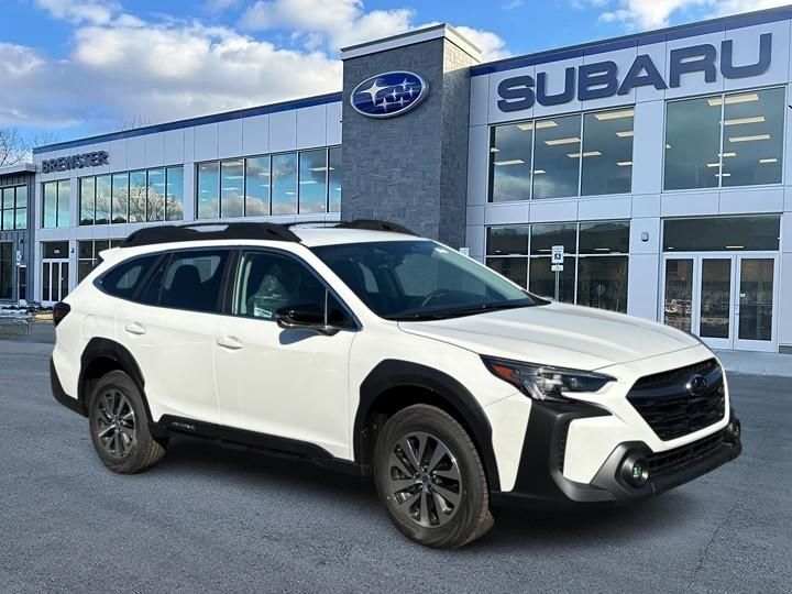 2025 Subaru Outback Premium's photo