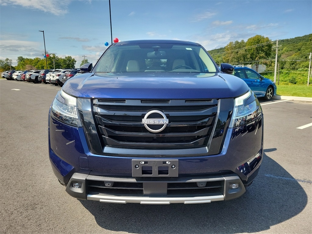 Used 2022 Nissan Pathfinder SL with VIN 5N1DR3CC5NC266825 for sale in Brewster, NY