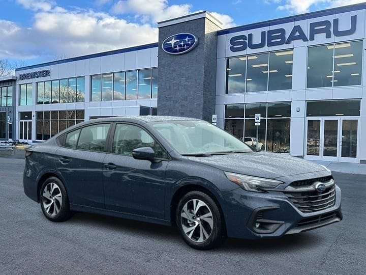 2025 Subaru Legacy Premium's photo