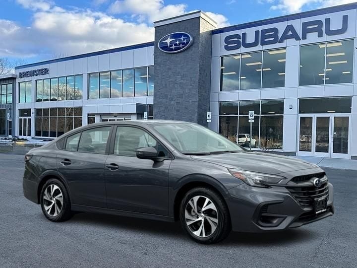 2025 Subaru Legacy Premium's photo