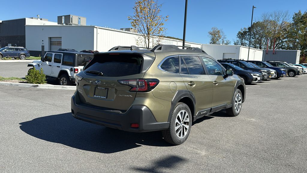 2023 Subaru Outback Premium photo 3