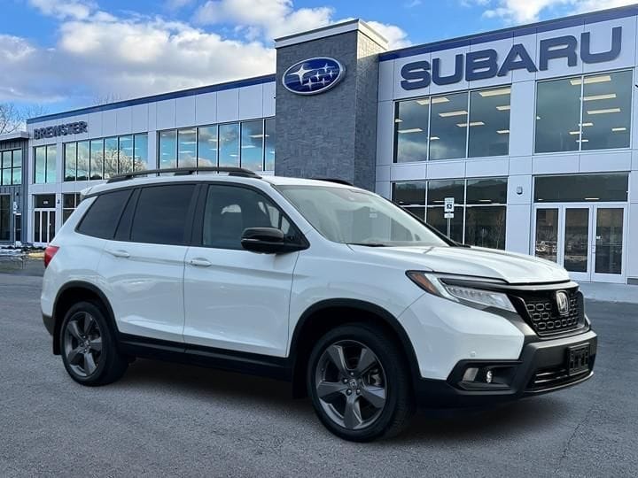 2021 Honda Passport Touring's photo