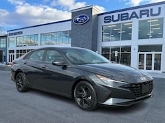 2023 Hyundai Elantra SEL Sedan